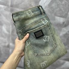 ドルチェ＆ガッバーナ スーパーコピー 2026品質保証安い NZKDG061 ジーンズ デニムパンツ 入手困難！