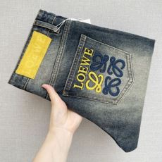 2026超激得品質保証 ロエベ スーパーコピー 激安 NZKLOE042 ジーンズ デニムパンツ 変わらない人気を誇る