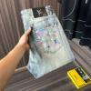 ジーンズ デニムパンツ ルイ ヴィトン LOUIS VUITTON 2026新商品！ NZKLV051 VOGブランドスーパーコピー 高評価の人気品