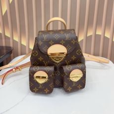 2026激安大特価低価 ルイ ヴィトンLOUIS VUITTON 抜群の雰囲気が作れる! WBAGLV435 リュック、バックパック レディースバッグ 2色可選 vogブランド コピー 優良店